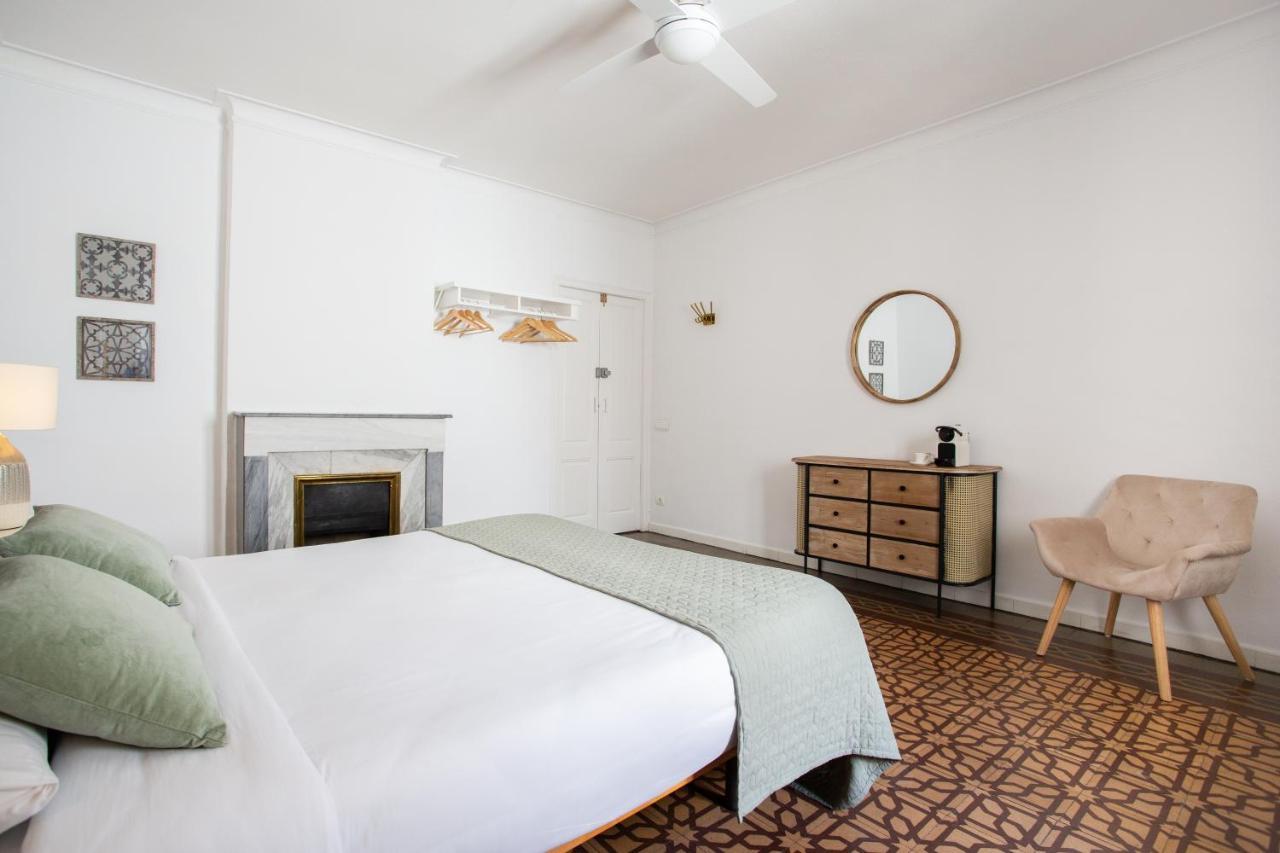 Barri Gotic Hostel Barcelona Bagian luar foto